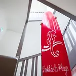 De La